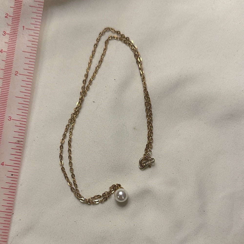 Elegant Faux Gold Pearl Necklace